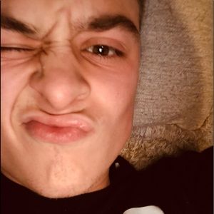 Meet your Posher, Cameron